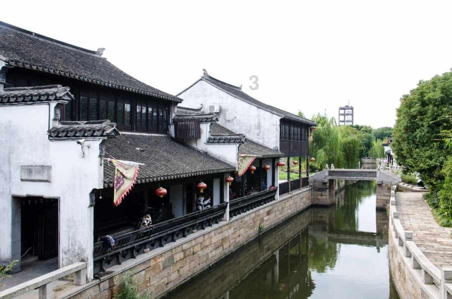 高档奔驰“暴跌”至25万，让迈腾，帕萨特，雅阁瞬间不香了！